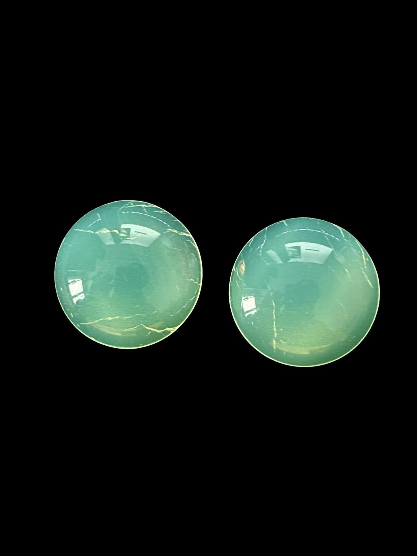 Uranium Glass (Cabochon) 18x18mm | UV Reactive Vaseline Glass | Round Yellowish Opal Gemstone for Jewelry Making, DIY Crafts & Supplies