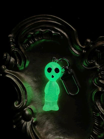 Glowing (Ufo) Keychain | Cute Little Alien Jewelry/Charm From Space | It Glows In The Dark Halloween Accessory