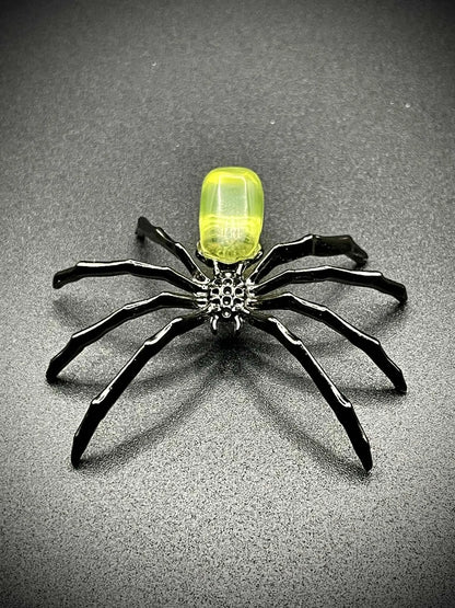 Spider Figurine in Uranium Glass | Yellow Vaseline Glass Arachnid Statue | Eight-Legged Wildlife Bug Animal | Glowing Under UV Light