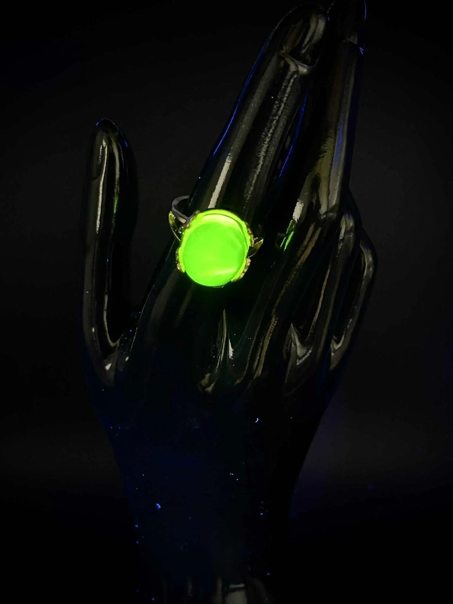 Adjustable Uranium Glass Ring with Gold-Tone Oval Gemstone | Yellow Vaseline Jewelry That Glows Green Under UV Light | Magical Luminous Glass Design