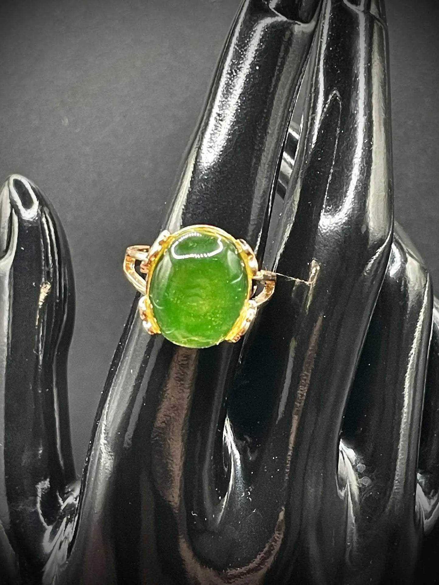 Adjustable Uranium Glass Ring with Gold-Tone Oval Gemstone | Yellow Vaseline Jewelry That Glows Green Under UV Light | Magical Luminous Glass Design