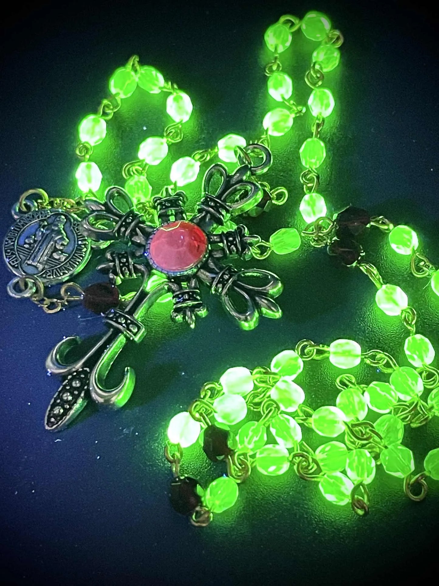 Crimson-Red Uranium Glass Gothic Rosary | Dark Witch-Inspired Yellow Vaseline Necklace | Glowing Under UV Light | 6mm Fire-Polished Beads
